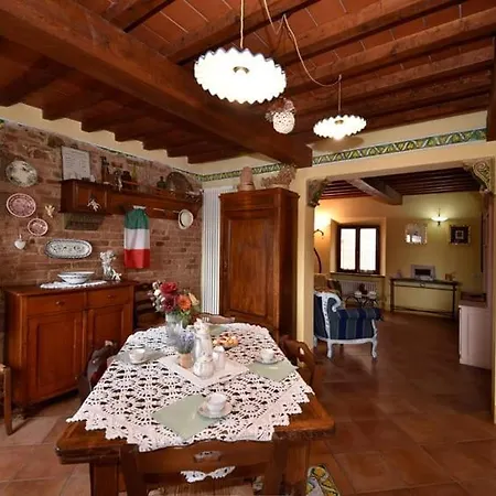 Holiday home Casetta Rossa
