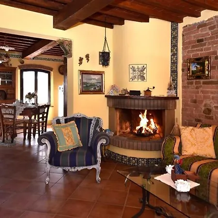 Casetta Rossa Holiday home